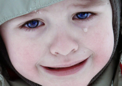 Sad Blue Eyes Baby - صور أطفال بيبي منوعة أولاد وبنات جميلة Baby Kids Images